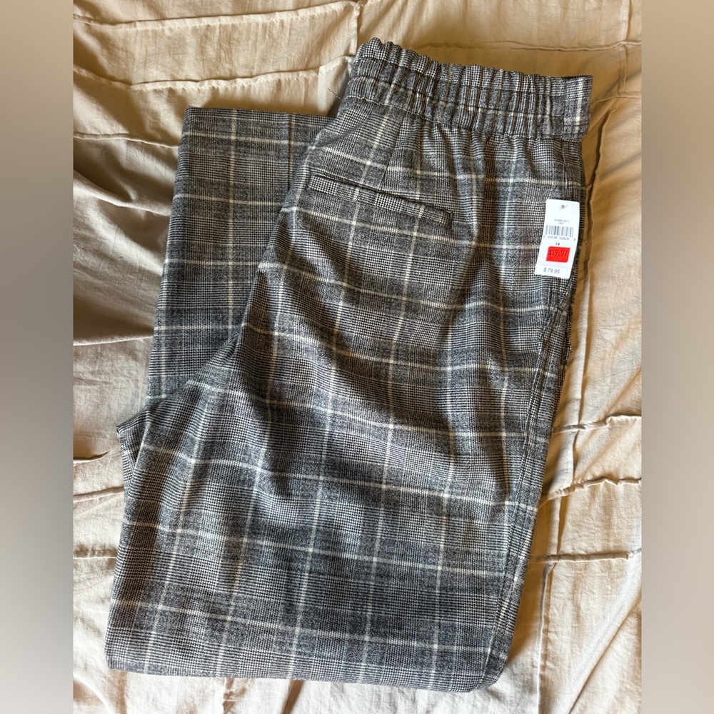 Gap women’s blue-grey and cream flannel feel plaid pants